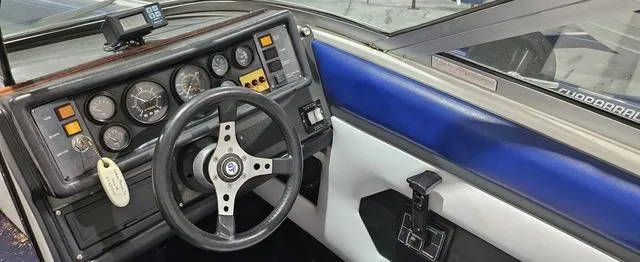 Slide: The Image of Regal 220 Avanti XL 1989 - 5