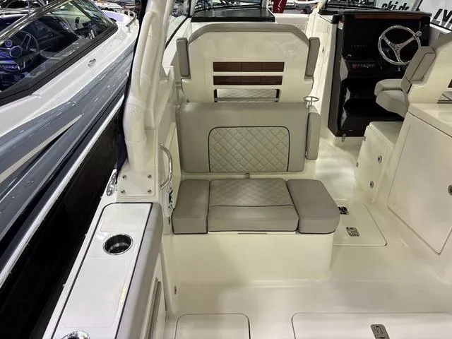 Slide: The Image of Pursuit DC 306 Dual Console 2025 - 3