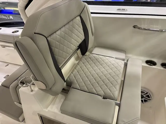 Slide: The Image of Pursuit DC 306 Dual Console 2025 - 7