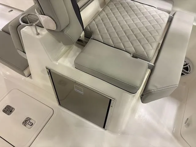 Slide: The Image of Pursuit DC 306 Dual Console 2025 - 9