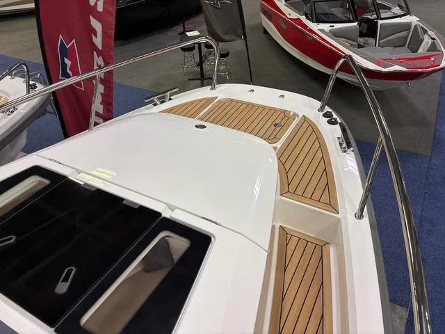 Slide: The Image of Nimbus W11 2025 - 22