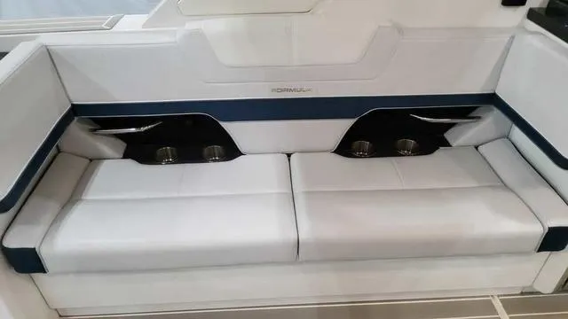 Slide: The Image of Formula 380 Super Sport Crossover 2025 - 15