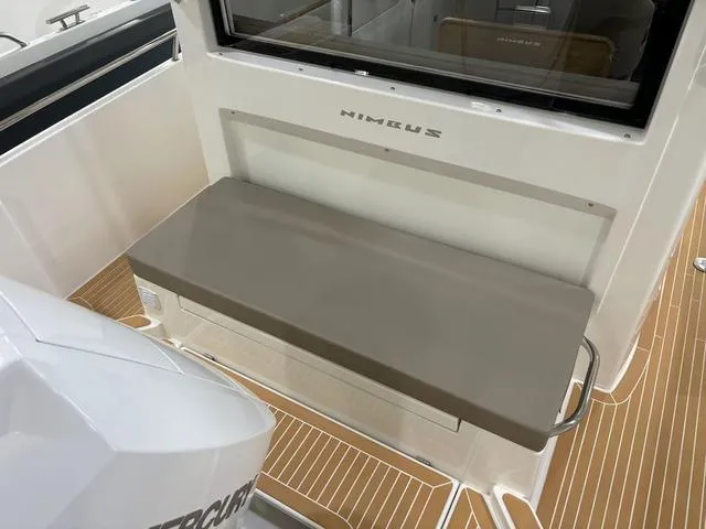 Slide: The Image of Nimbus Commuter C9 2025 - 3