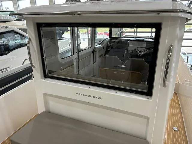 Slide: The Image of Nimbus Commuter C9 2025 - 4