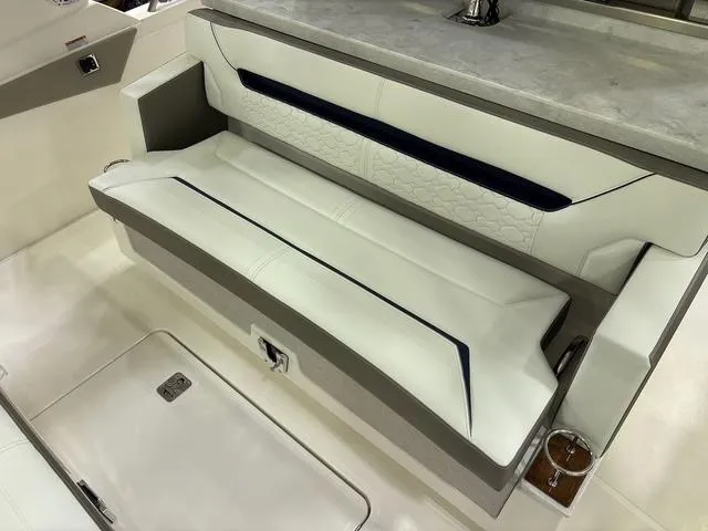 Slide: The Image of Tiara 34LS 2025 - 5