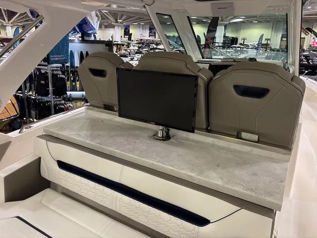 Slide: The Image of Tiara 34LS 2025 - 6