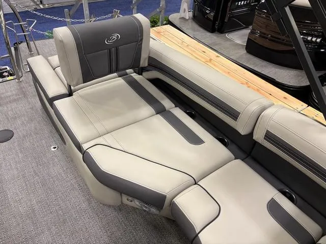 Slide: The Image of Barletta X23M 2025 - 4