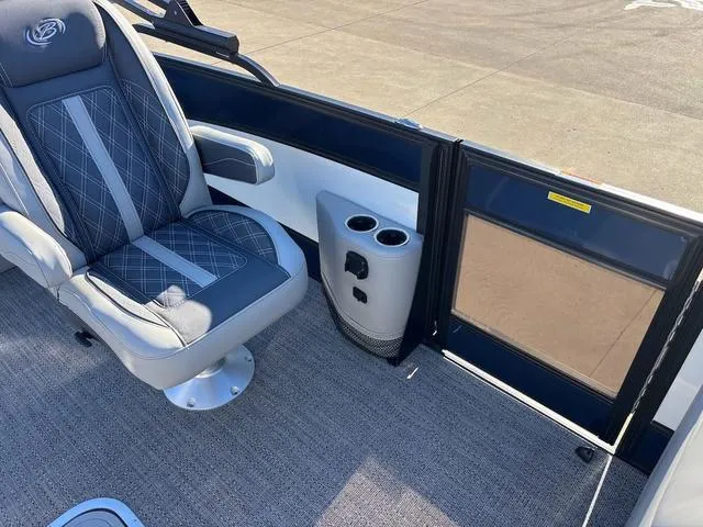 Slide: The Image of Barletta L25UC 2025 - 6