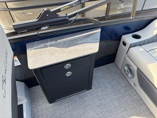 Slide: The Image of Barletta L25UE 2025 - 9