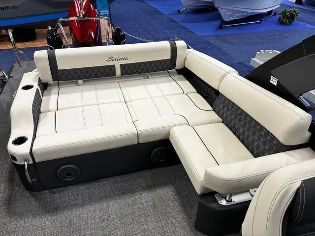 Slide: The Image of Barletta Reserve Leggera 26UCA 2024 - 5