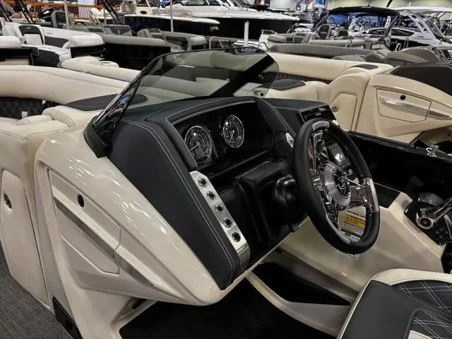 Slide: The Image of Barletta Reserve Leggera 26UCA 2024 - 6