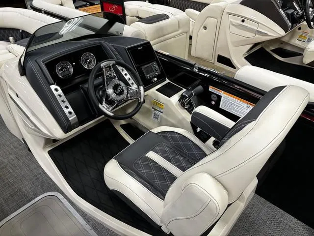 Slide: The Image of Barletta Reserve Leggera 26UCA 2024 - 8