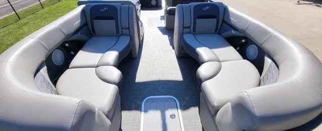 Slide: The Image of 2024 Barletta Corsa 25UEA boat interior with luxurious gray seating. - 5