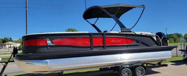 Slide: The Image of Barletta Lusso L25QSS 2024 - 10