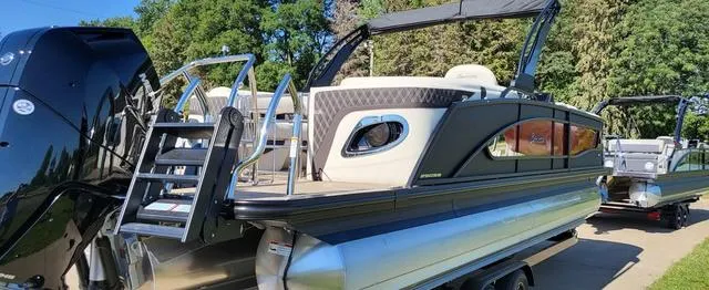 Slide: The Image of Barletta Lusso L25QSS 2024 - 4