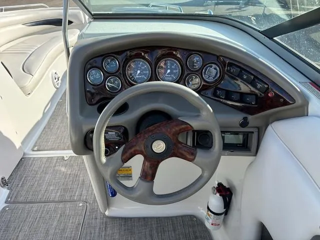 Slide: The Image of Crownline Boats 239 DB 2002 - 10