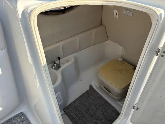 Slide: The Image of Crownline Boats 239 DB 2002 - 12