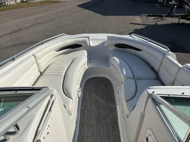 Slide: The Image of Crownline Boats 239 DB 2002 - 16