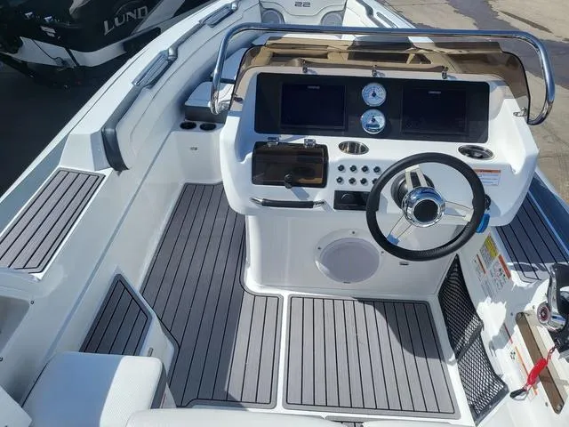 Slide: The Image of Walker Bay WB 22 2023 - 4