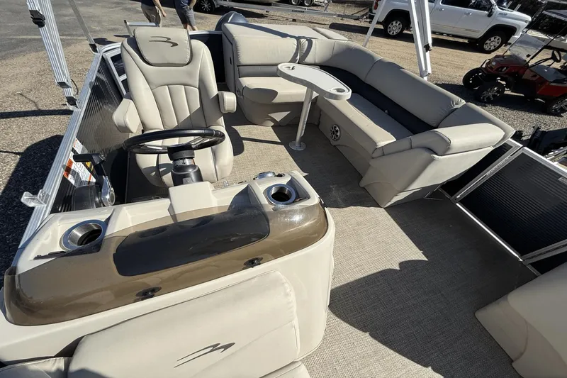 Slide: The Image of Bennington sx21 2020 - 12