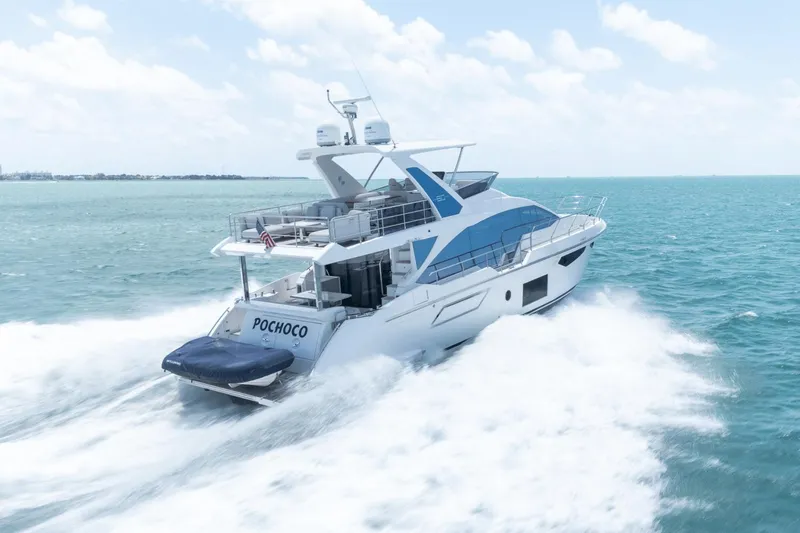 Slide: The Image of Azimut Fly 60 2019 - 14