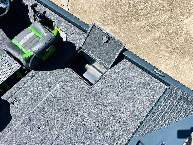 Slide: The Image of Ranger RT188C 2025 - 54