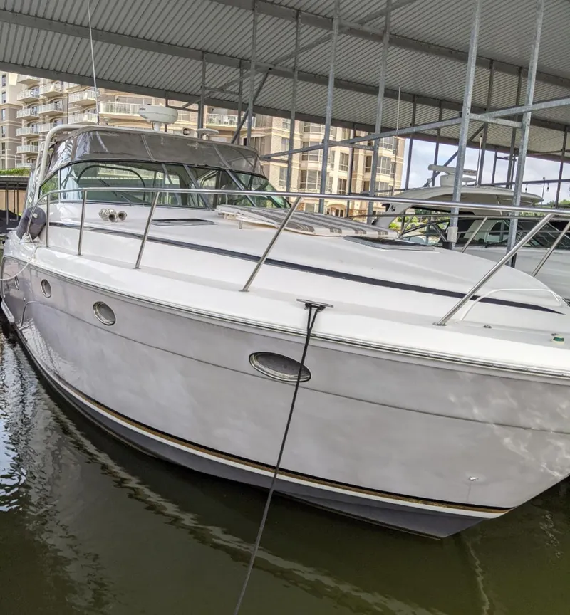 Slide: The Image of Rinker Fiesta Vee 410 2004 - 59