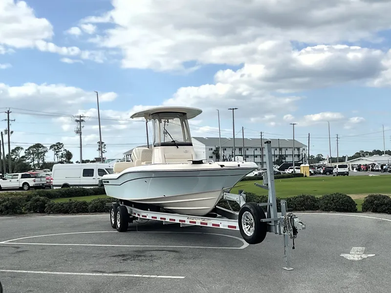 Slide: The Image of Grady-White 251 Coastal Explorer 2026 - 13