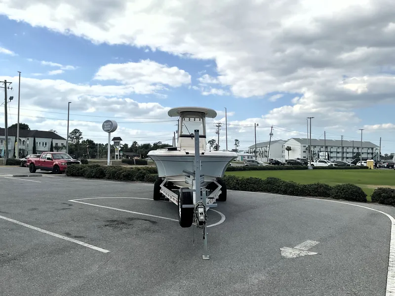 Slide: The Image of Grady-White 251 Coastal Explorer 2026 - 15