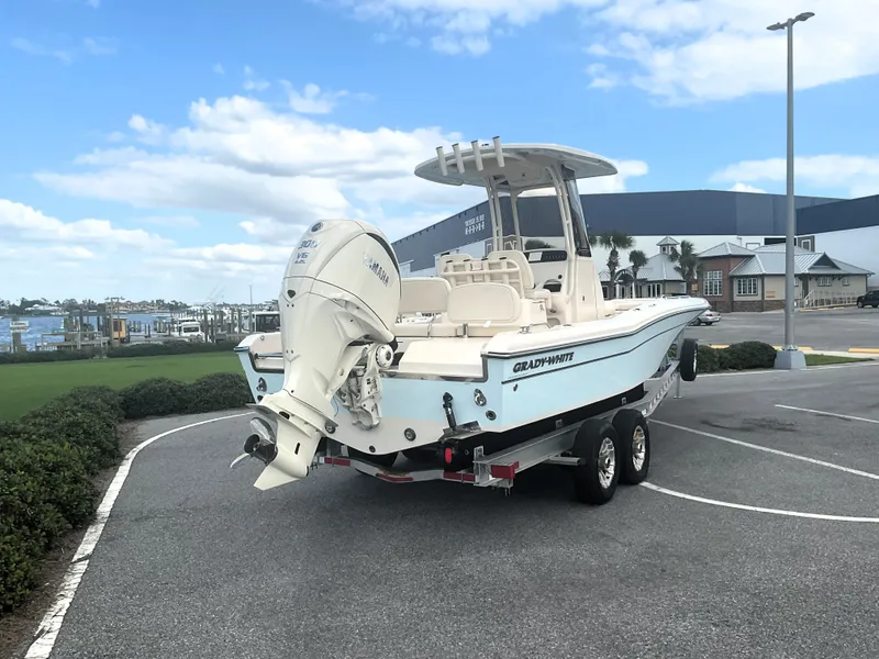 Slide: The Image of Grady-White 251 Coastal Explorer 2026 - 19