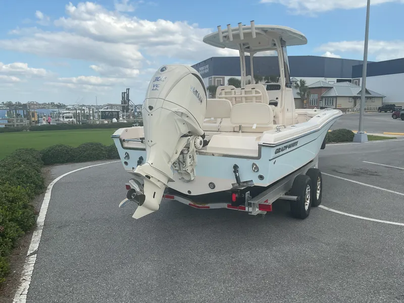 Slide: The Image of Grady-White 251 Coastal Explorer 2026 - 24