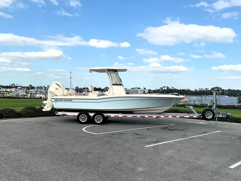 Slide: The Image of Grady-White 251 Coastal Explorer 2026 - 9