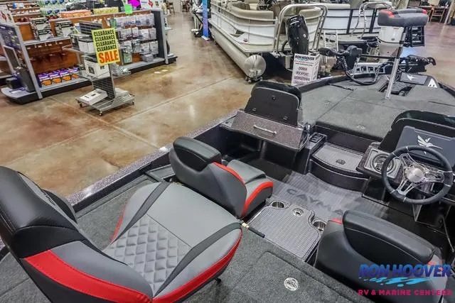 Slide: The Image of Caymas CX 18 PRO 2025 - 12