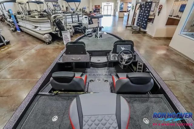 Slide: The Image of Caymas CX 18 PRO 2025 - 13