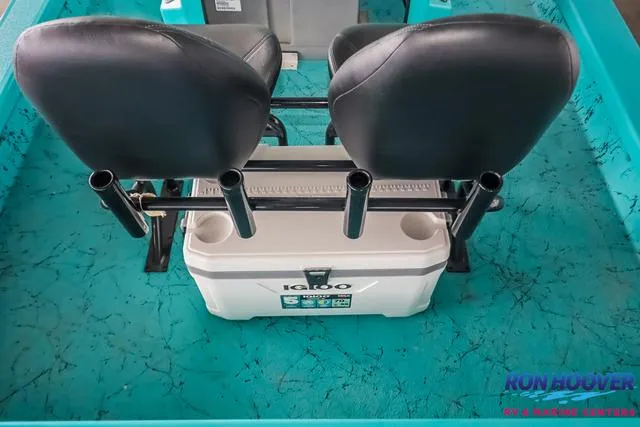 Slide: The Image of Majek 226 Illusion 2025 - 18