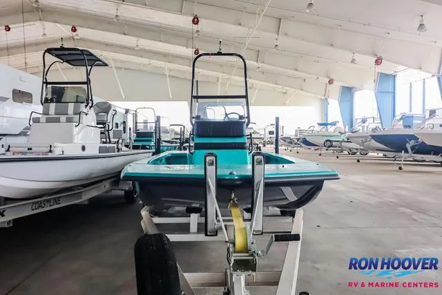 Slide: The Image of Majek 226 Illusion 2025 - 3