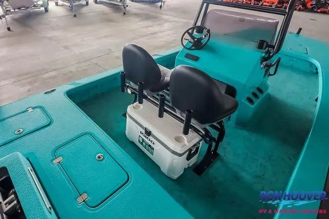 Slide: The Image of Majek 226 Illusion 2025 - 9