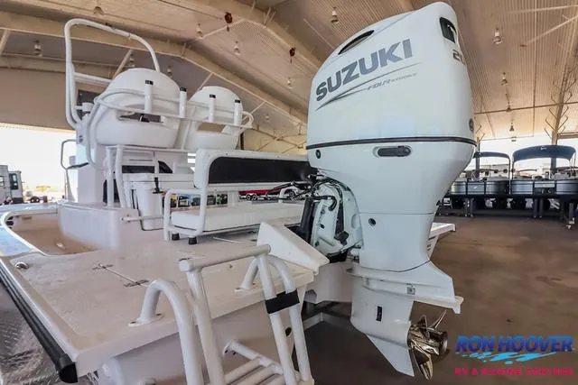 Slide: The Image of Majek M2 ILLUSION 2025 - 22