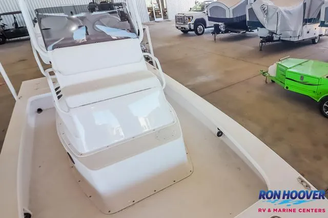 Slide: The Image of Majek M2 ILLUSION 2025 - 9