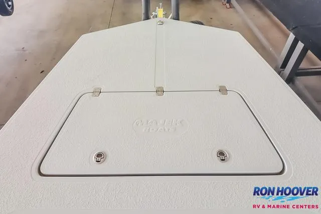 Slide: The Image of 2025 Majek 18 M2 boat deck at Ron Hoover RV & Marine Centers. - 11