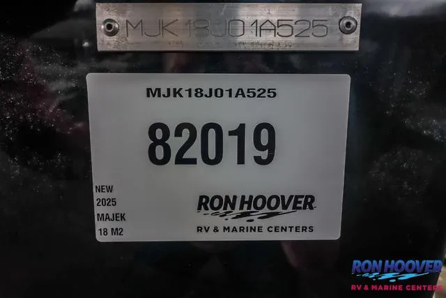 Slide: The Image of 2025 Majek 18 M2 boat label at Ron Hoover RV & Marine Centers. - 24