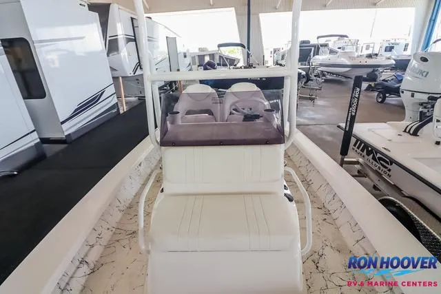 Slide: The Image of Majek 22 XTREME 2025 - 17