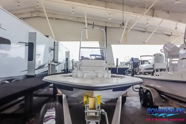 Slide: The Image of Majek 22 XTREME 2025 - 2