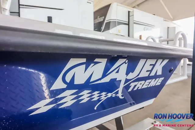 Slide: The Image of Majek 22 XTREME 2025 - 25