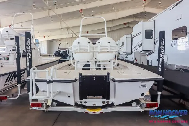 Slide: The Image of Majek 22 XTREME 2025 - 5