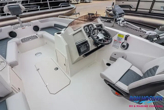 Slide: The Image of Starcraft SVX191 2025 - 9