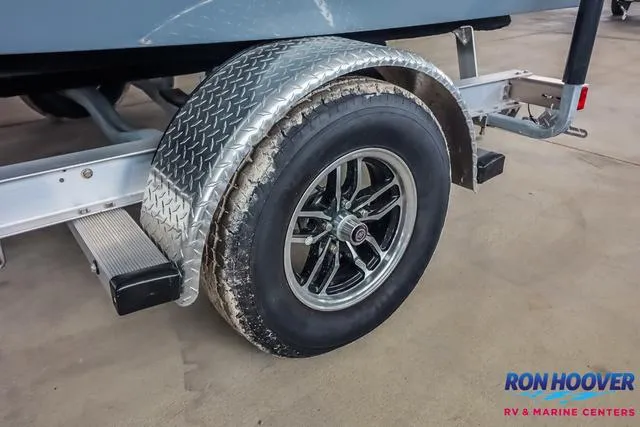 Slide: The Image of Trailer wheel of 2025 Starcraft SVX171 boat at Ron Hoover RV & Marine Centers. - 29