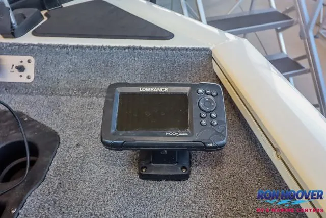 Slide: The Image of Lowrance fish finder on 2021 Tracker Pro Team 190 TX TE boat dashboard. - 14