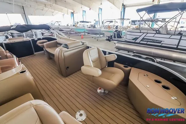 Slide: The Image of Starcraft EX 20 FD4 2025 - 10