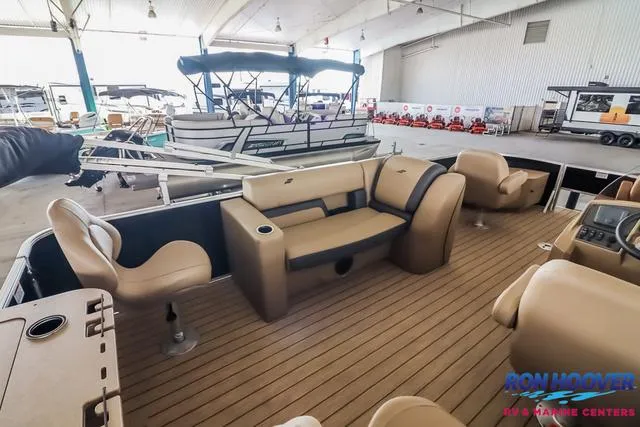 Slide: The Image of Starcraft EX 20 FD4 2025 - 12